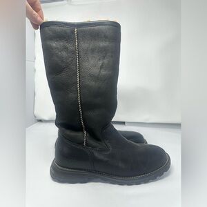 Ugg shearling boots size 8